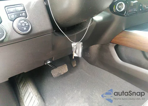 2024 Chevrolet Silverado 1500 4Wd Short Bed High Country from USA, damaged, VIN 1GCUDJE87RZ106478